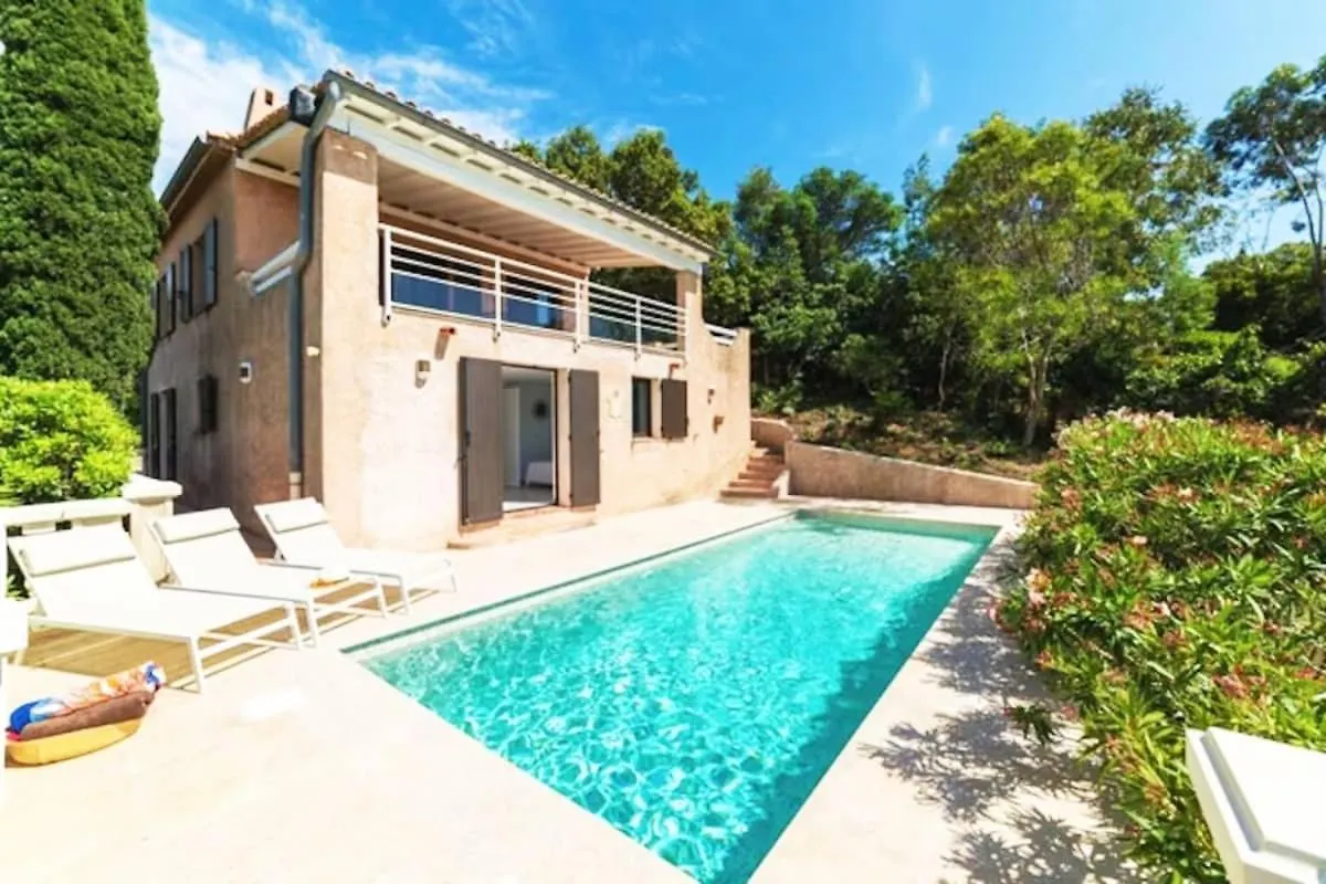 Beautiful Villa, Quiet Sea View With Pool Saint-Raphael