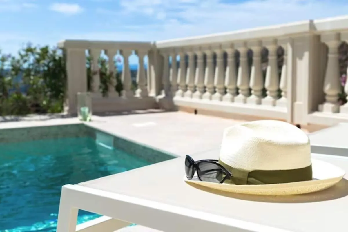 Villa Beautiful Villa, Quiet Sea View With Pool Saint-Raphael