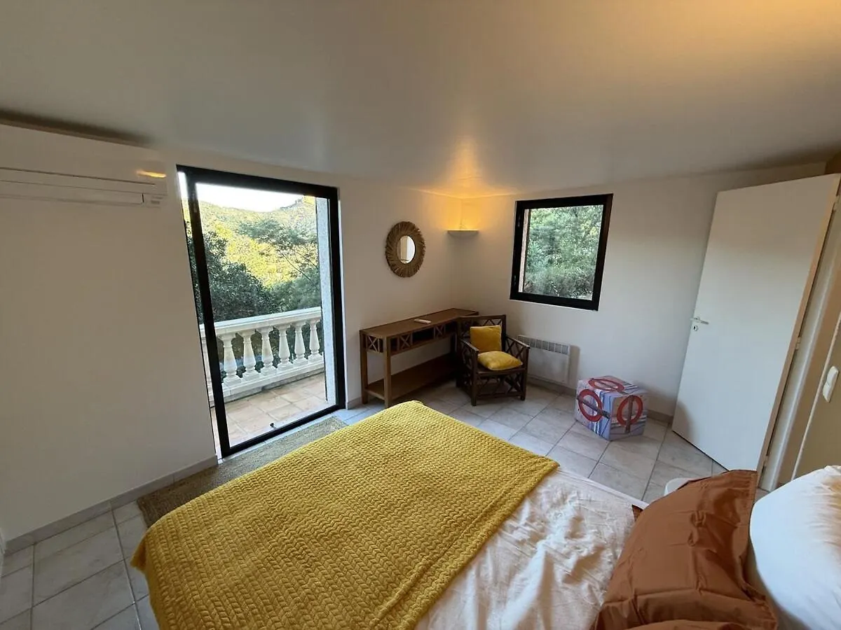 Beautiful Villa, Quiet Sea View With Pool Saint-Raphael  Saint-Raphael (Var)