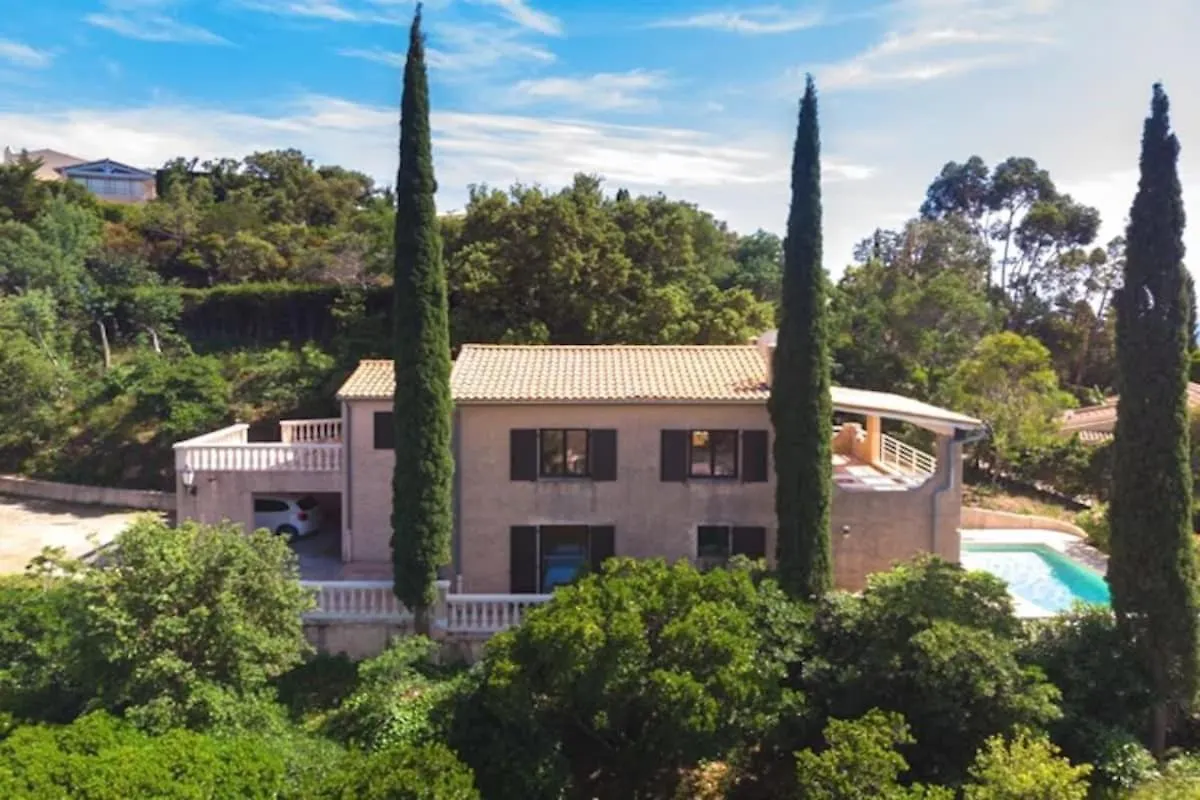 Beautiful Villa, Quiet Sea View With Pool Saint-Raphael  France
